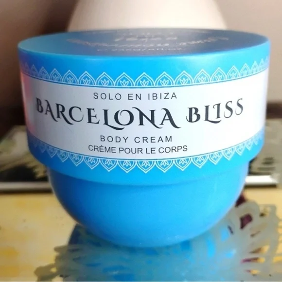 Solo En Ibiza Body Creams - Picture 4 of 5